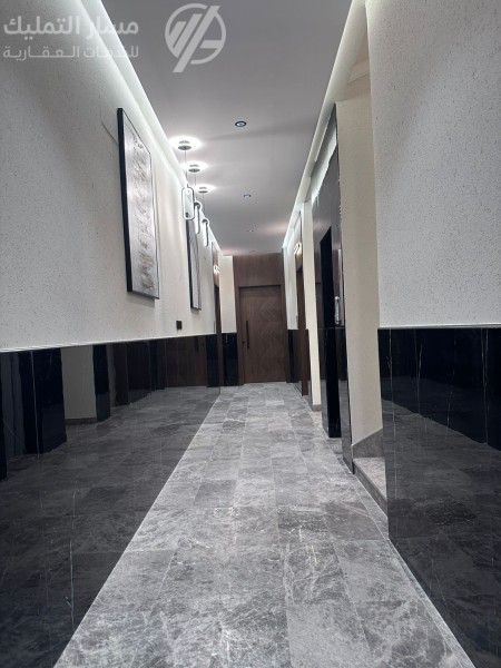 Photo by Daniel J. Schwarz